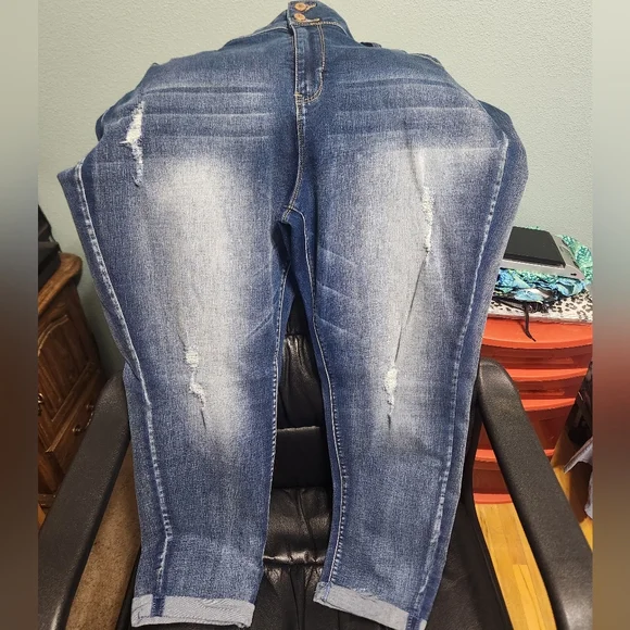 Women's Blue Distressed Ankle Jeans - Picture 1 of 3